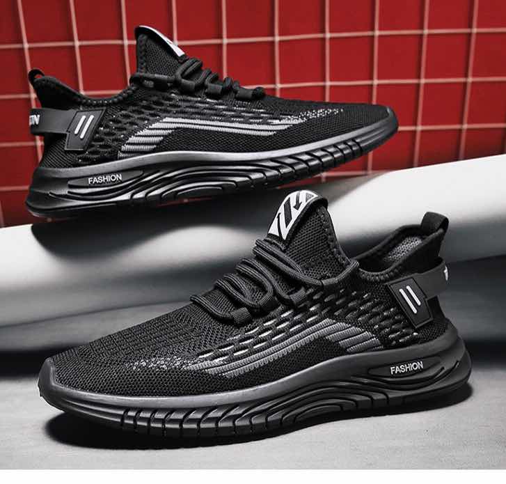 2025 Fly-Knit Men's Sports Sneakers – Lightweight, Breathable & Stylish Casual Footwear